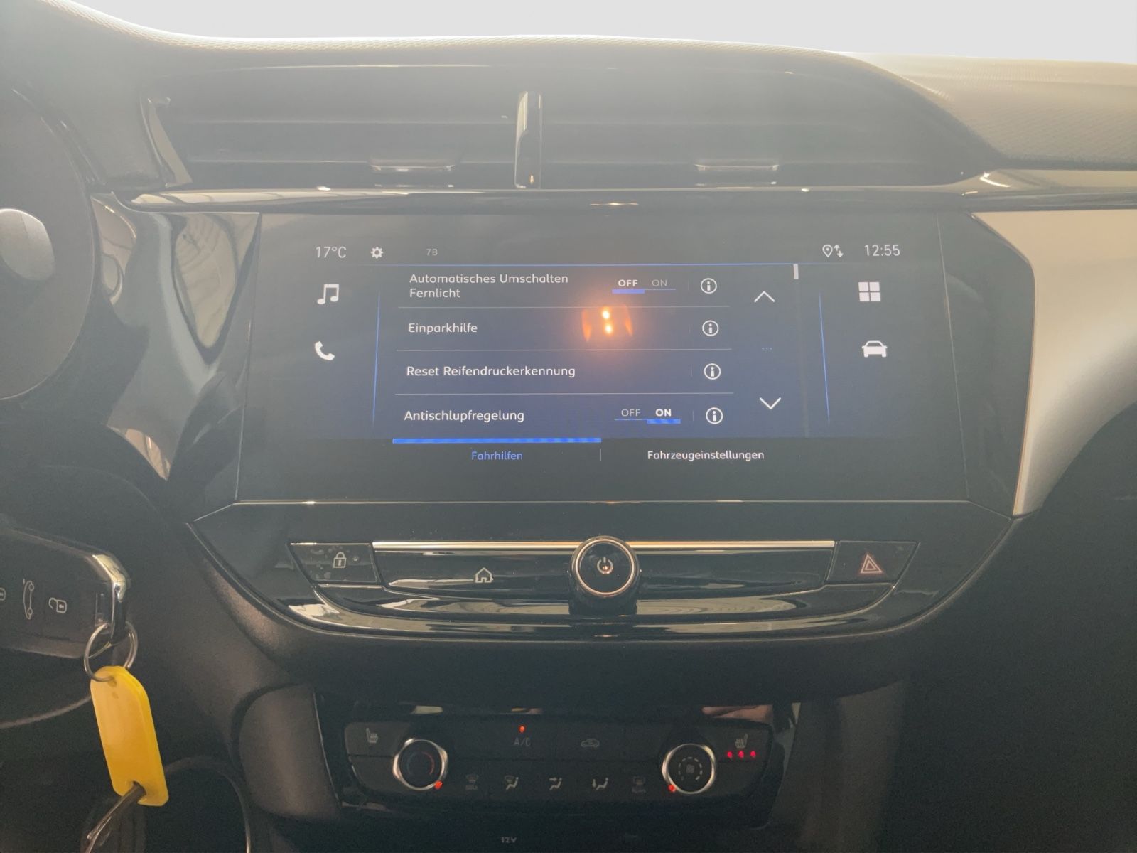 Fahrzeugabbildung Opel Corsa F