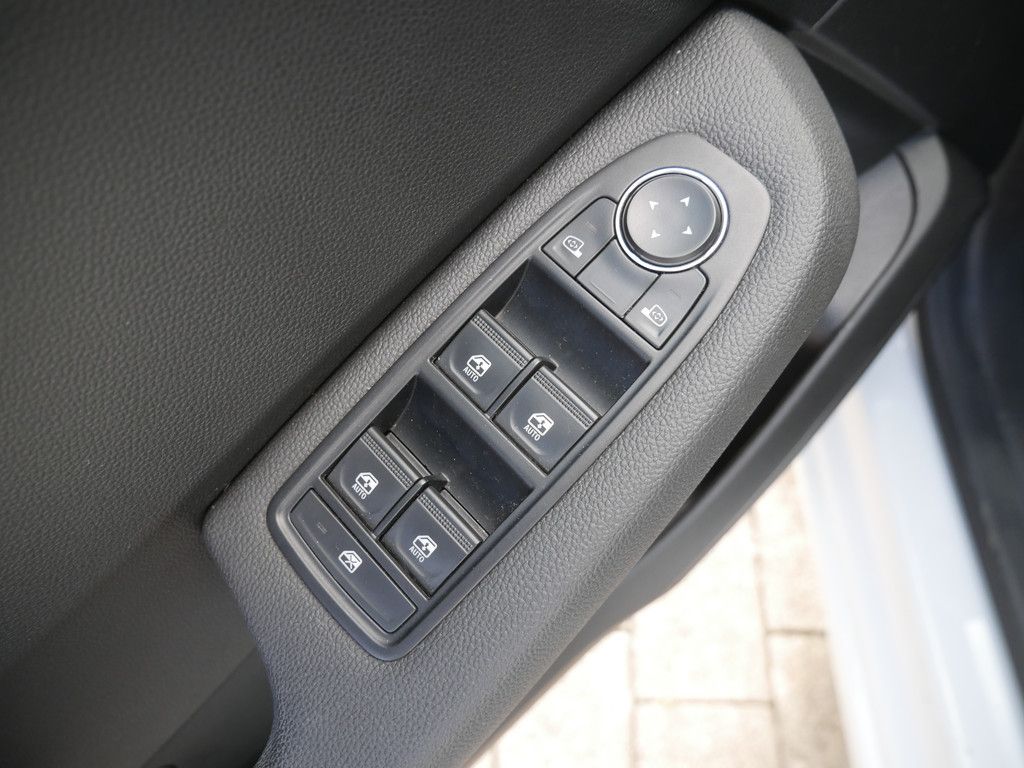 Fahrzeugabbildung Renault Clio Evolution TCe 90 KLIMA PDC NAVI LED