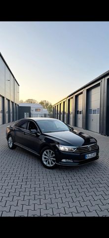 VW Passat 2.0 TDI SCR 140kW DSG BMT Highline Hi...