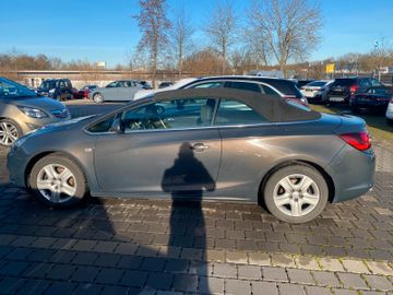 Bild 14 Opel Cascada Edit*SHZ*LENKR.-HZ*TEMPOM*PDC v+h*TÜV