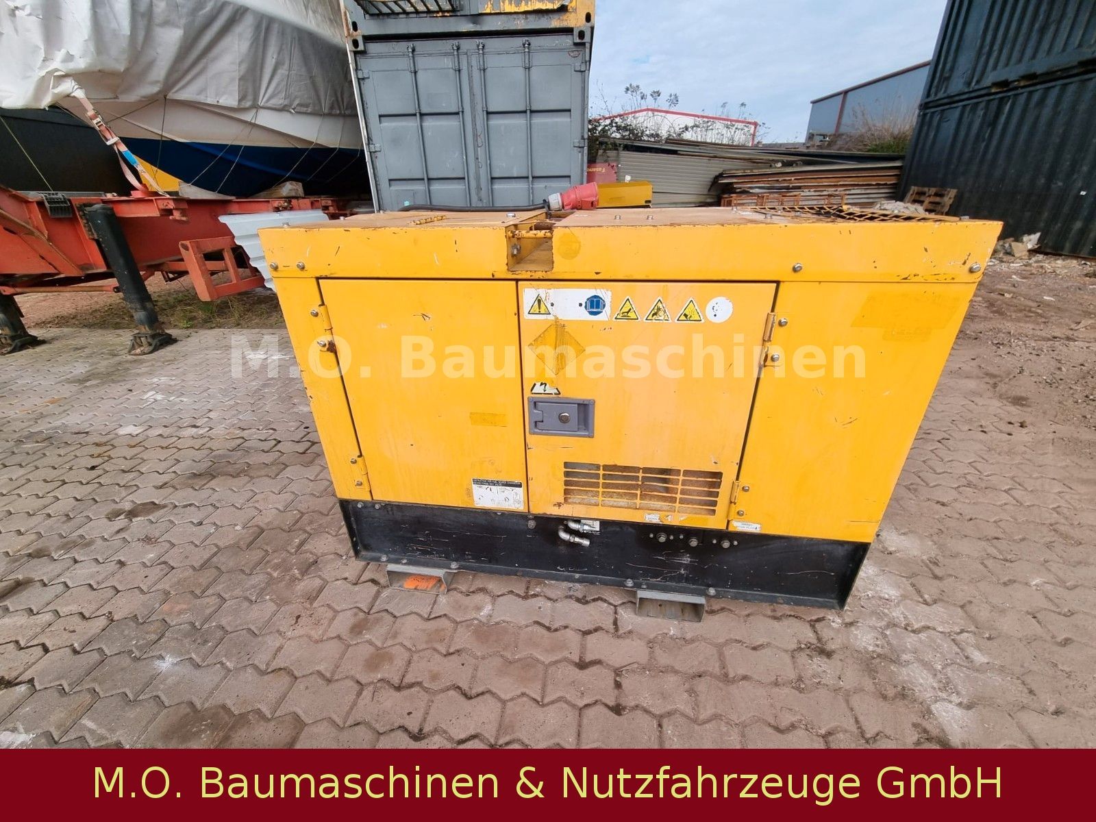 Fahrzeugabbildung Andere Denyo 20 KVA / Generator /