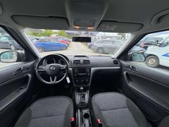 Fahrzeugabbildung Skoda Yeti Cool Edition 4x4 Automatik