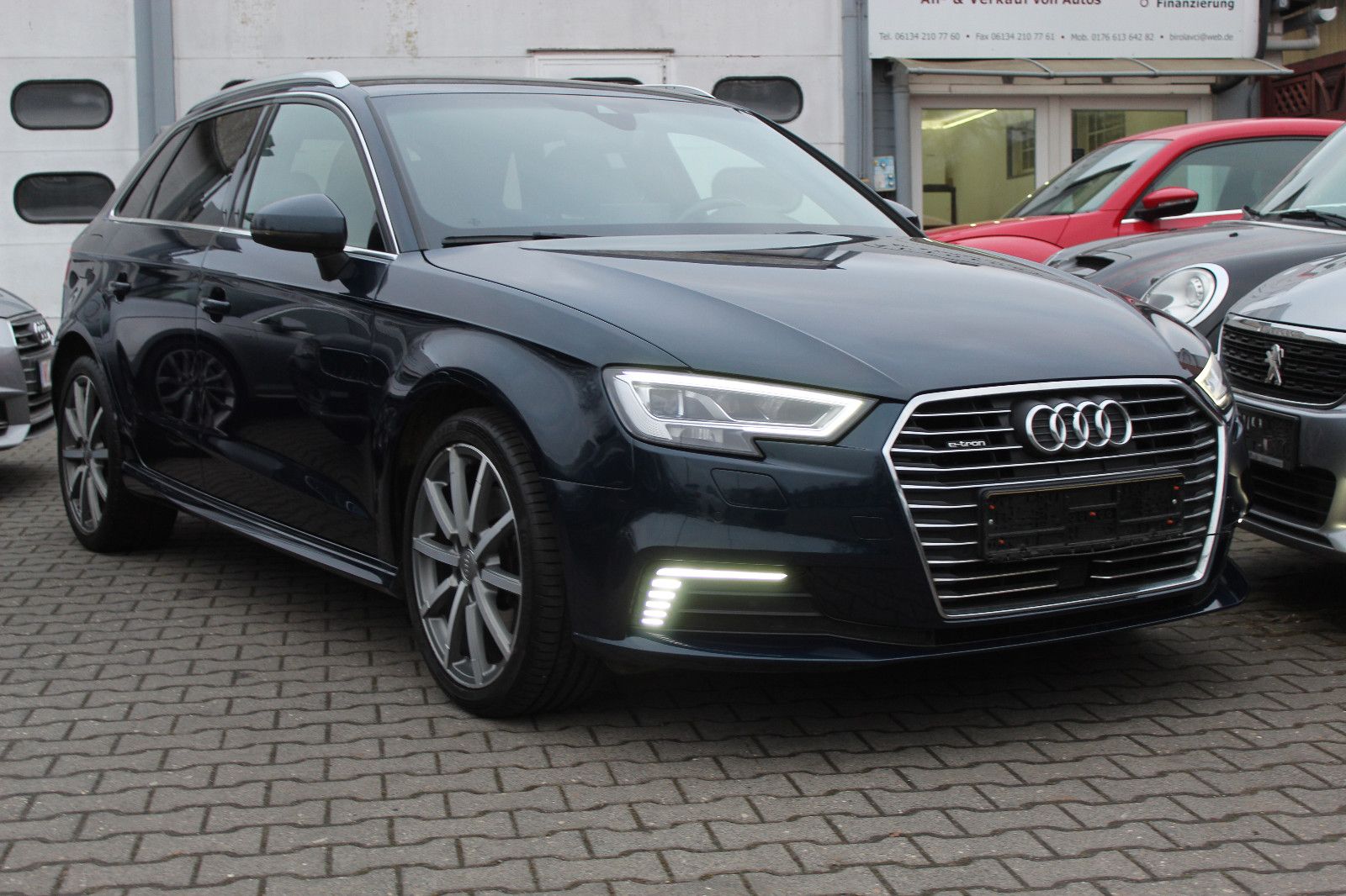 Audi A3 40 TFSI e S tronic S line Sportback imagem 2