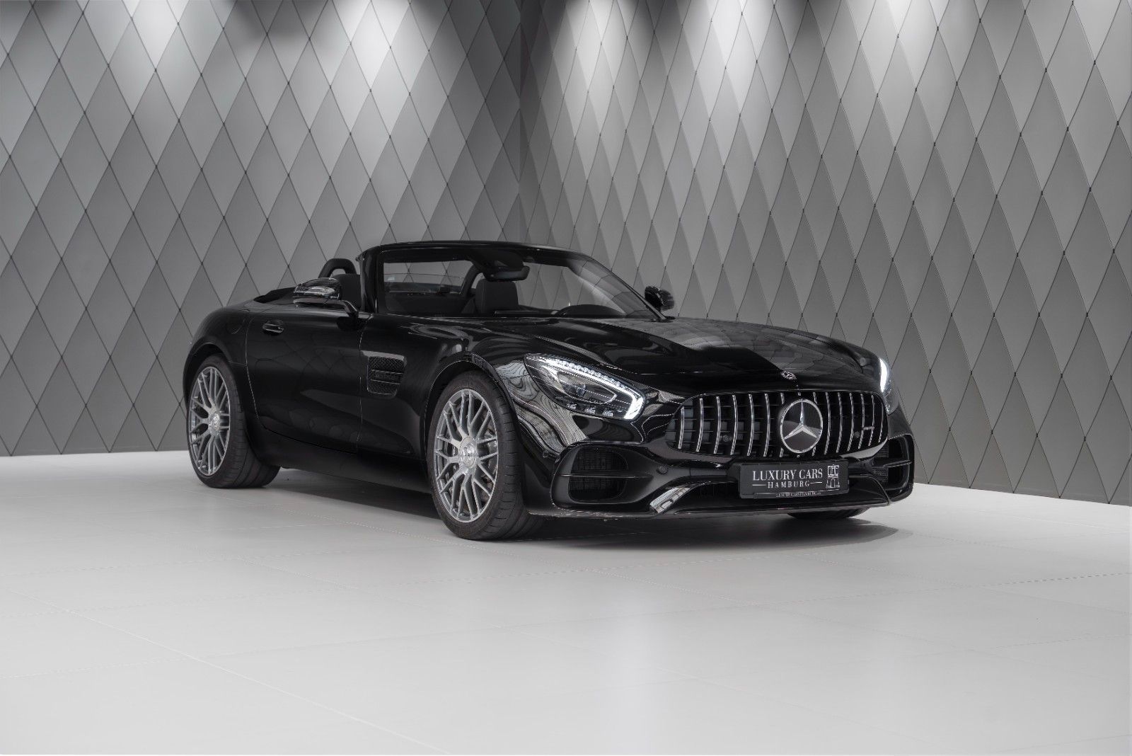 MERCEDES-BENZ AMG GT 4.0 V8 Roadster BLACK/BLACK