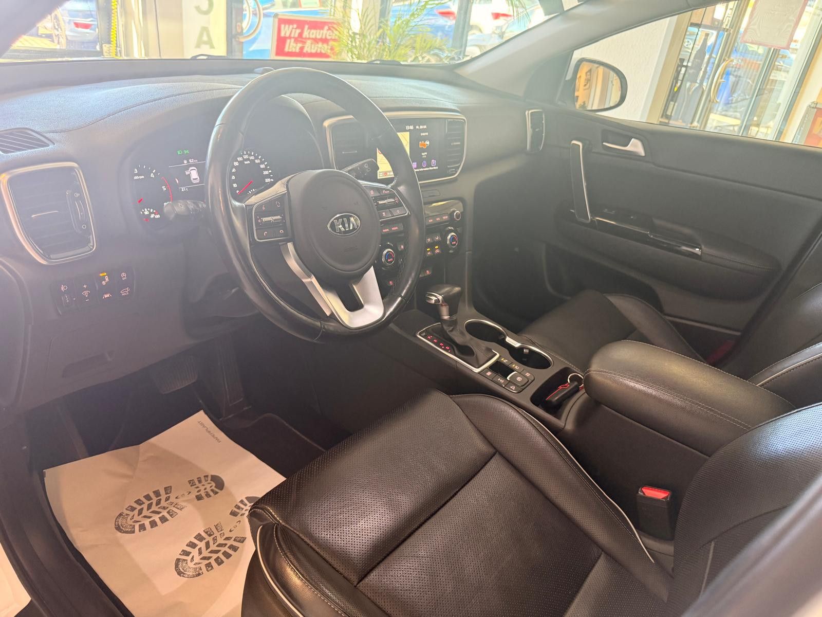 Fahrzeugabbildung Kia Sportage Platinum Edition 4WD/ AHK/SCHECKHEFT/