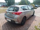 Toyota Auris Cool 1,33 Benzin Schalter Allwetterreifen - scheckheftgepflegte Toyota Auris