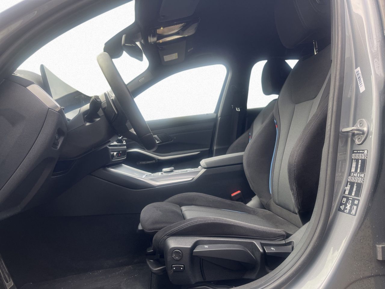 BMW 330 - Bild 17