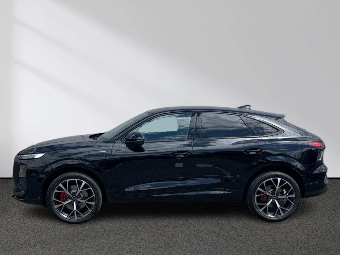 Audi Q3 Sportback e-hybrid 200 kW S tronic imagem 2