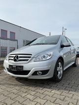 Mercedes-Benz B 200 CDI *2 HAND*KLIMA*SHZ*XENON*PDC*TÜV 03/26* - Mercedes-Benz B 200 aus 2011