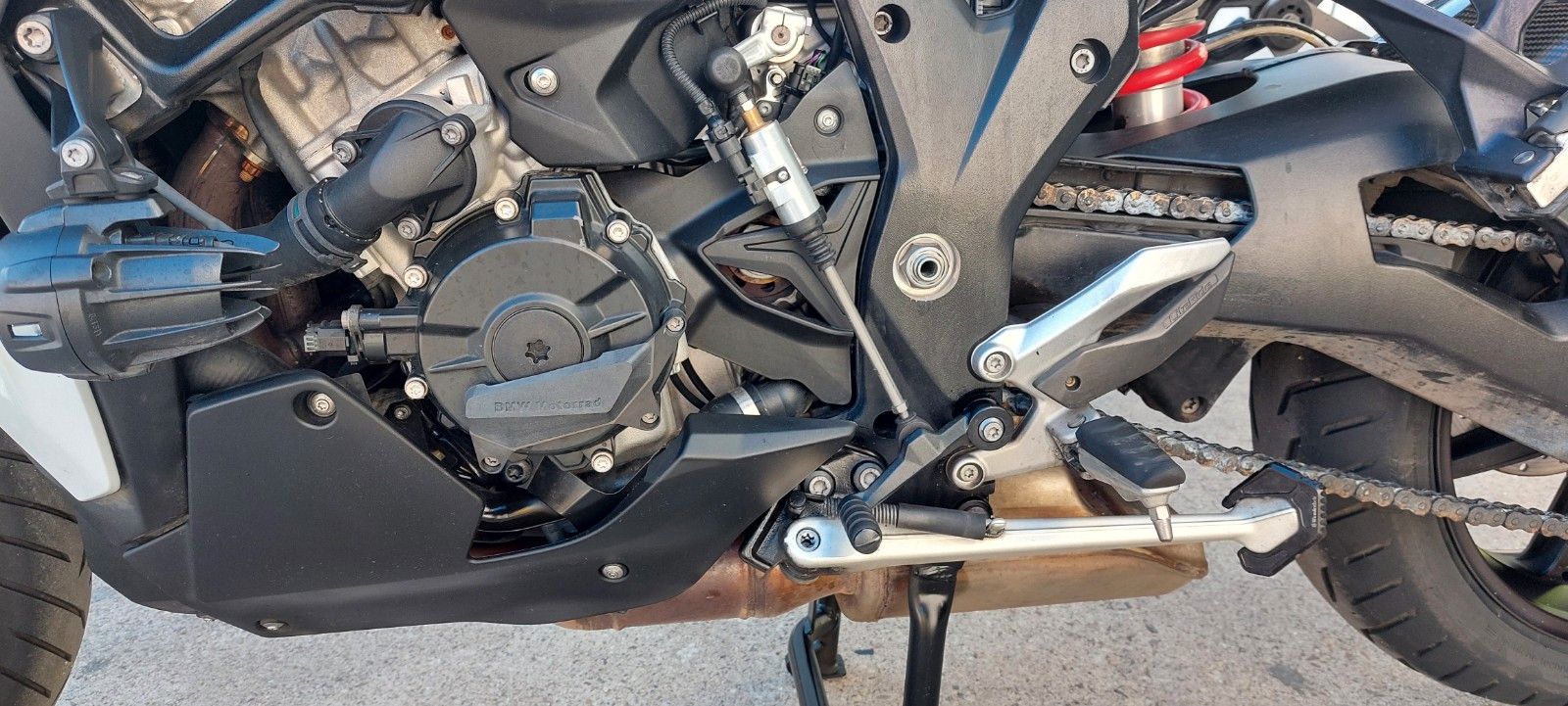 Fahrzeugabbildung BMW S 1000 XR M-Paket/ Carbonpaket Schmiederäder