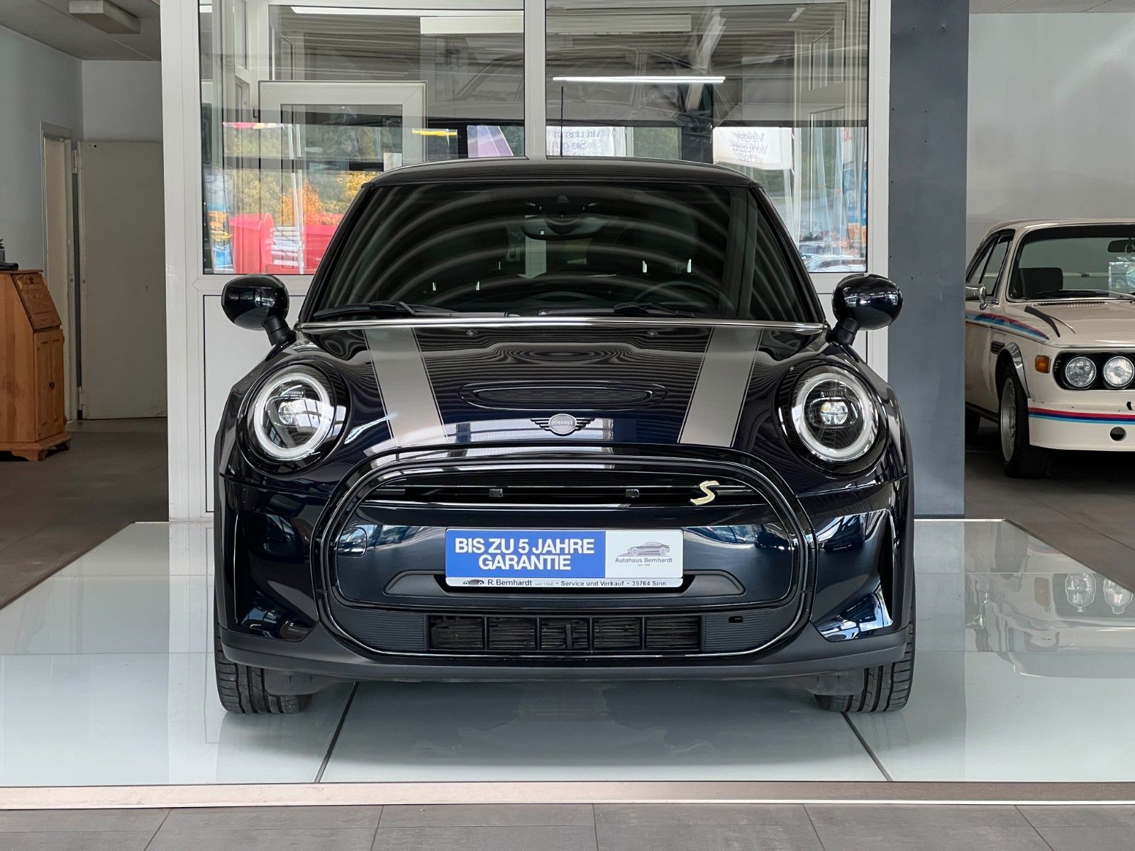 MINI COOPER SE Yours Trim LED NAVI LenkrHeiz Leder imagem 2