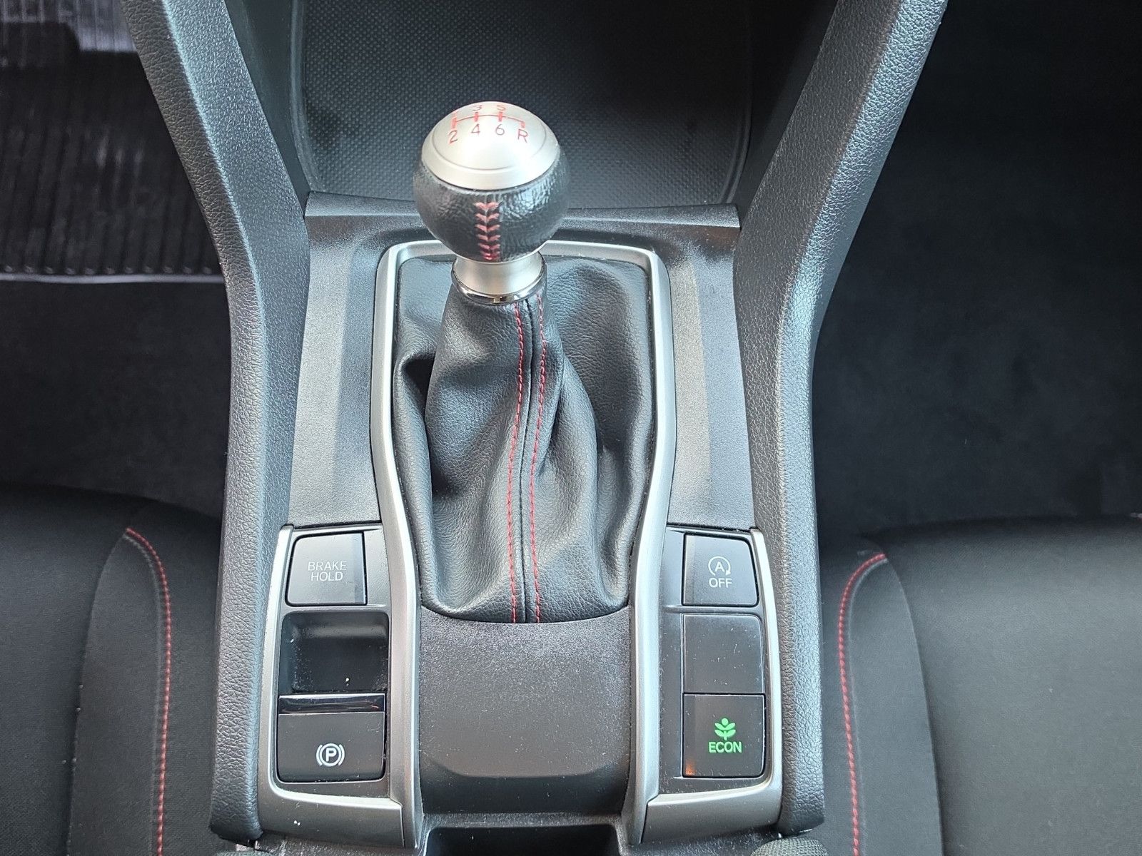 Fahrzeugabbildung Honda Civic Lim. 5-trg. 1.0 Comfort Sport NAVI LED ACC