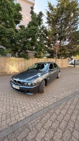 BMW E39 M Paket 523i - BMW 523 aus 1999