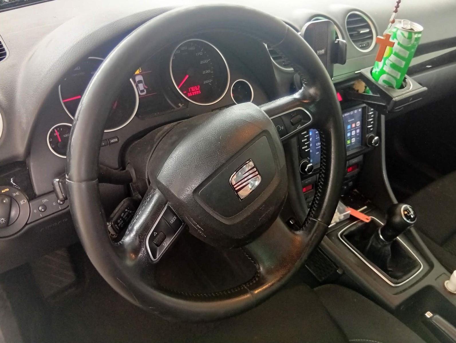 Seat Ibiza 2011 — rear view