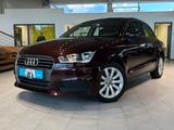Audi A1 Sportback MMI*SHZ*APS*DYNAMIK* - Audi A1: Rot