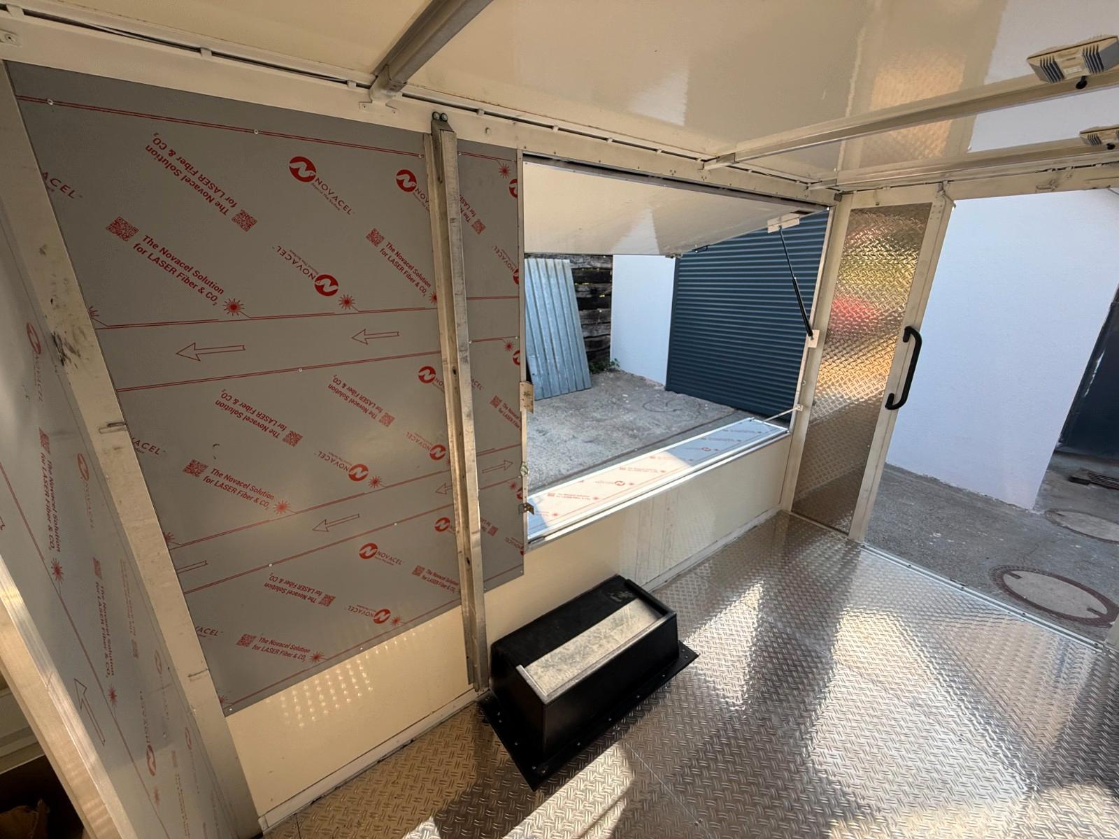 Iveco HAN Foodtruck & Imbisswagen Verkaufswagen