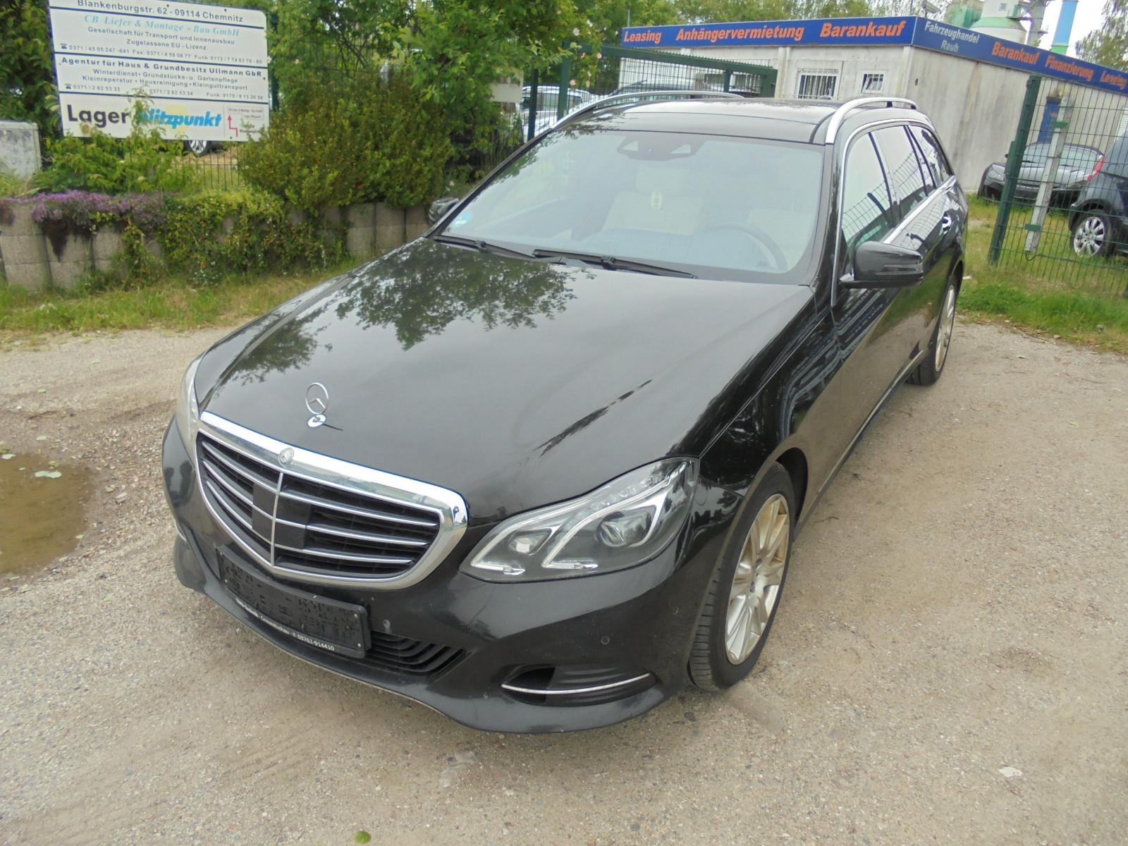 Mercedes-Benz E350 2014 — rear view