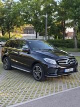 Mercedes-Benz GLE 350 d 4MATIC - - Mercedes-Benz GLE 350: Von Privat