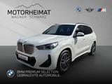BMW iX1 xDrive30 M Sport 360° AHK ACC HUD 0,49% - BMW iX1 Jahreswagen