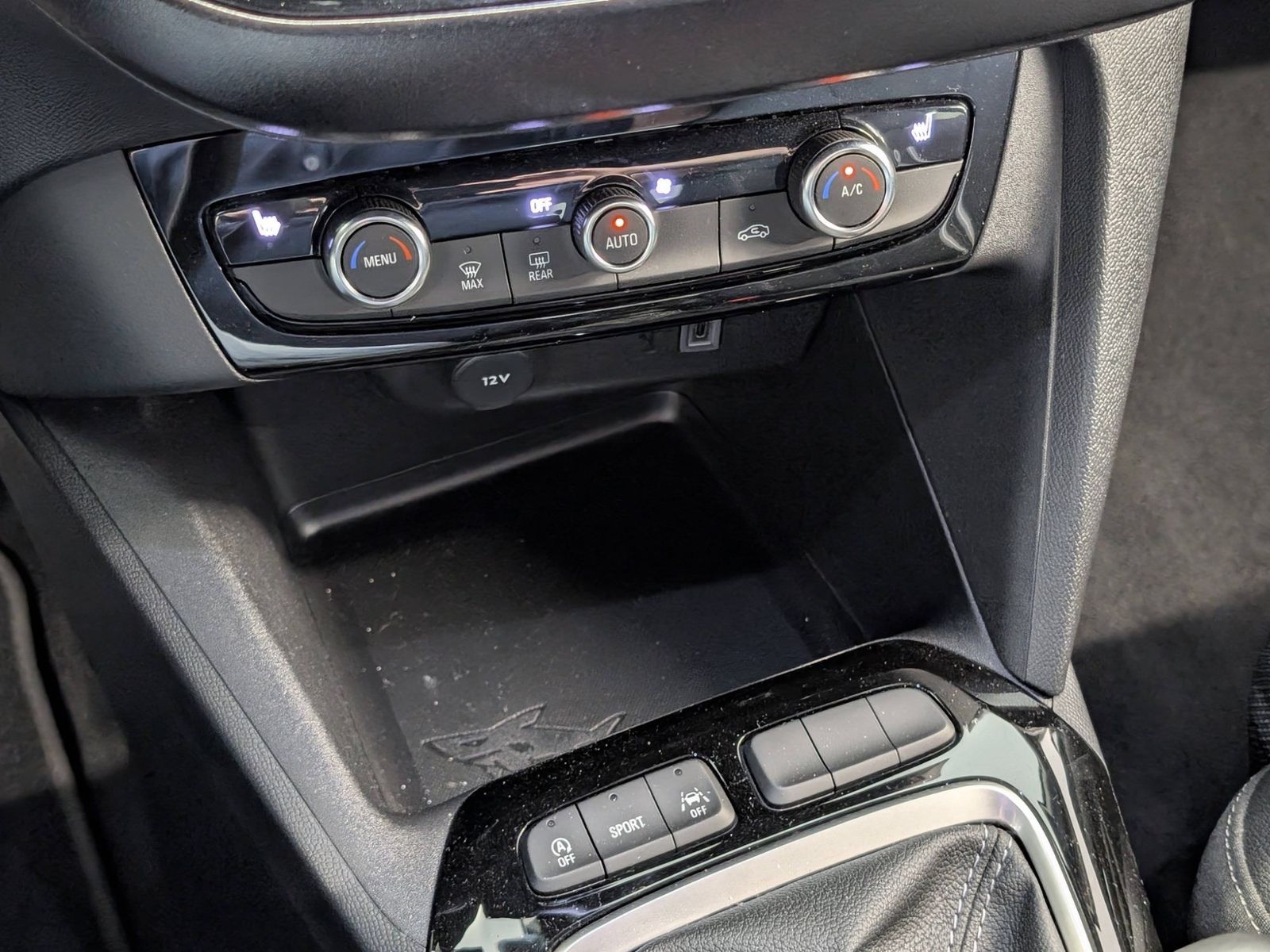 OPEL Corsa  1.2 Turbo GS Kamera SHZ LED – Bild 18
