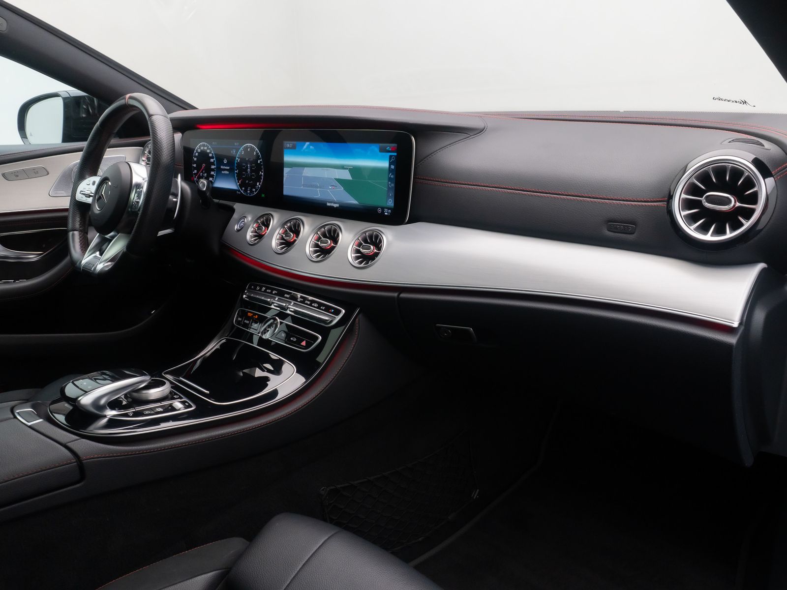 Fahrzeugabbildung Mercedes-Benz CLS 53 AMG 4MATIC 360&deg; Burmester DAB HUD 20Zoll