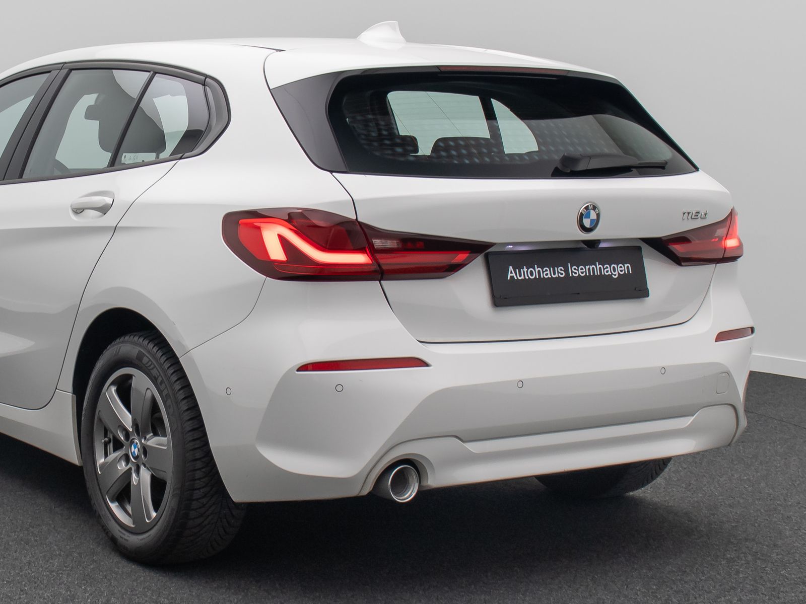 Fahrzeugabbildung BMW 116d Kamera DAB Sitzhzg LED Geschwindigkeitsreg