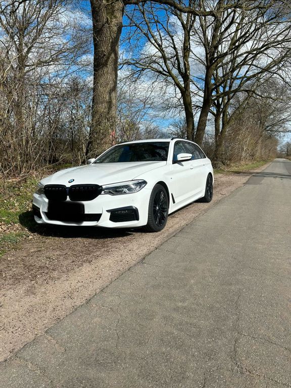 Image of BMW 530