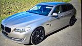 BMW 523i Touring - - silberne BMW 523