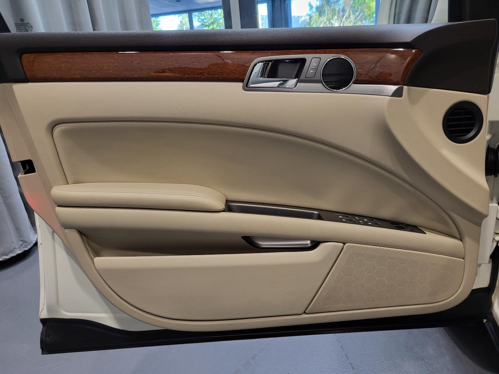 Volkswagen Phaeton 4.2 V8 4Motion lang *TOP Ausstattung*