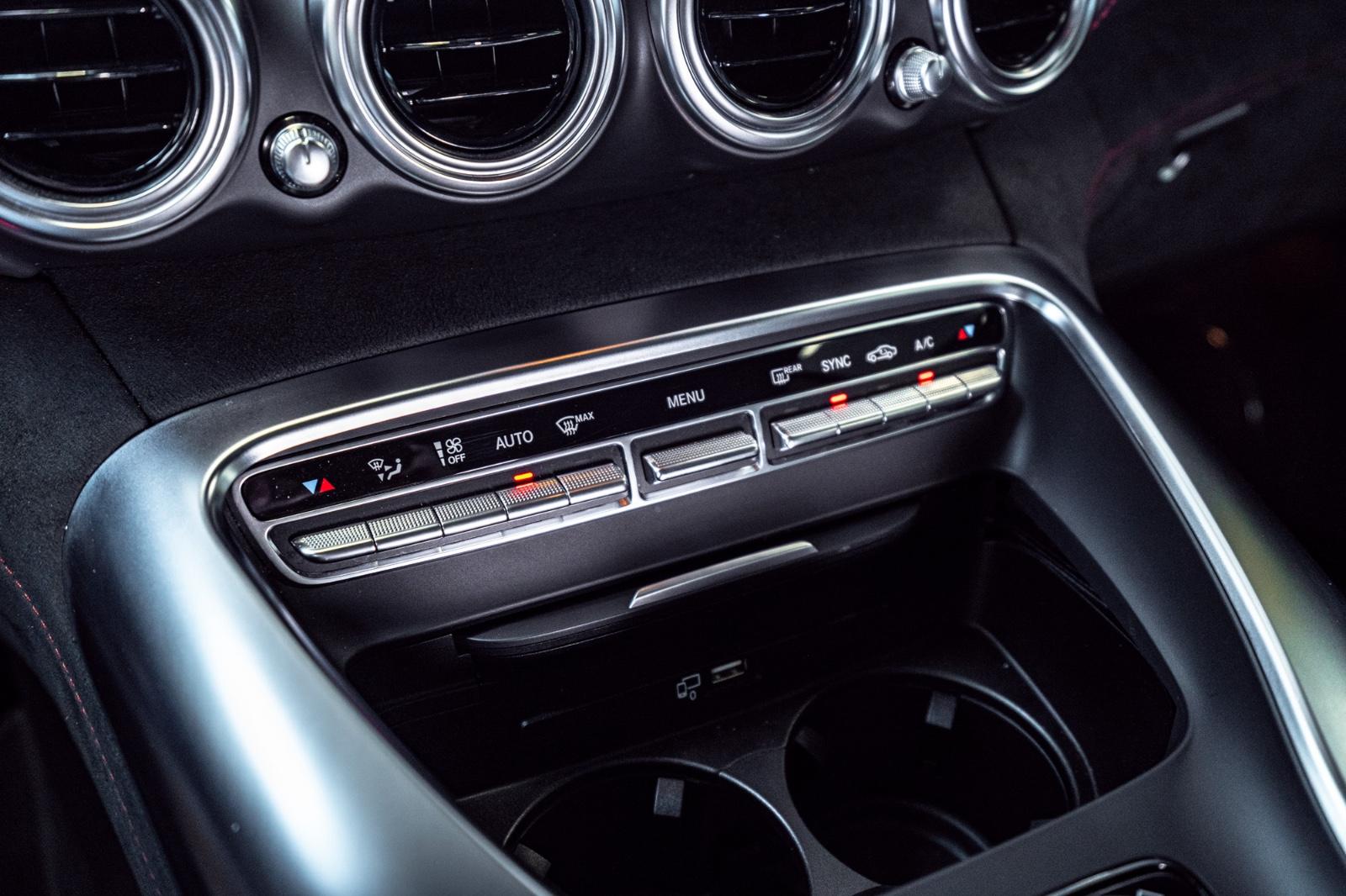 Mercedes-Benz AMG GT C Coupe*AERO*PANO*Perf-Sitz*Solarbeamgelb