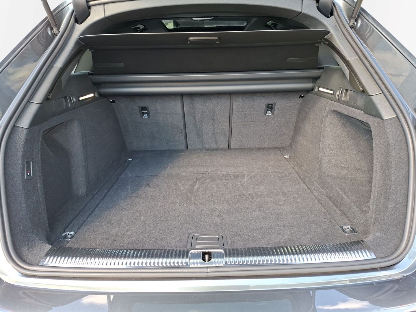 A4 Avant 40 TFSI quattro S line *AHK*Panorama*