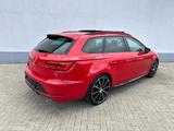Seat Leon ST Cupra 300 4Drive - Seat Leon mit Benzin-Antrieb: Kombi