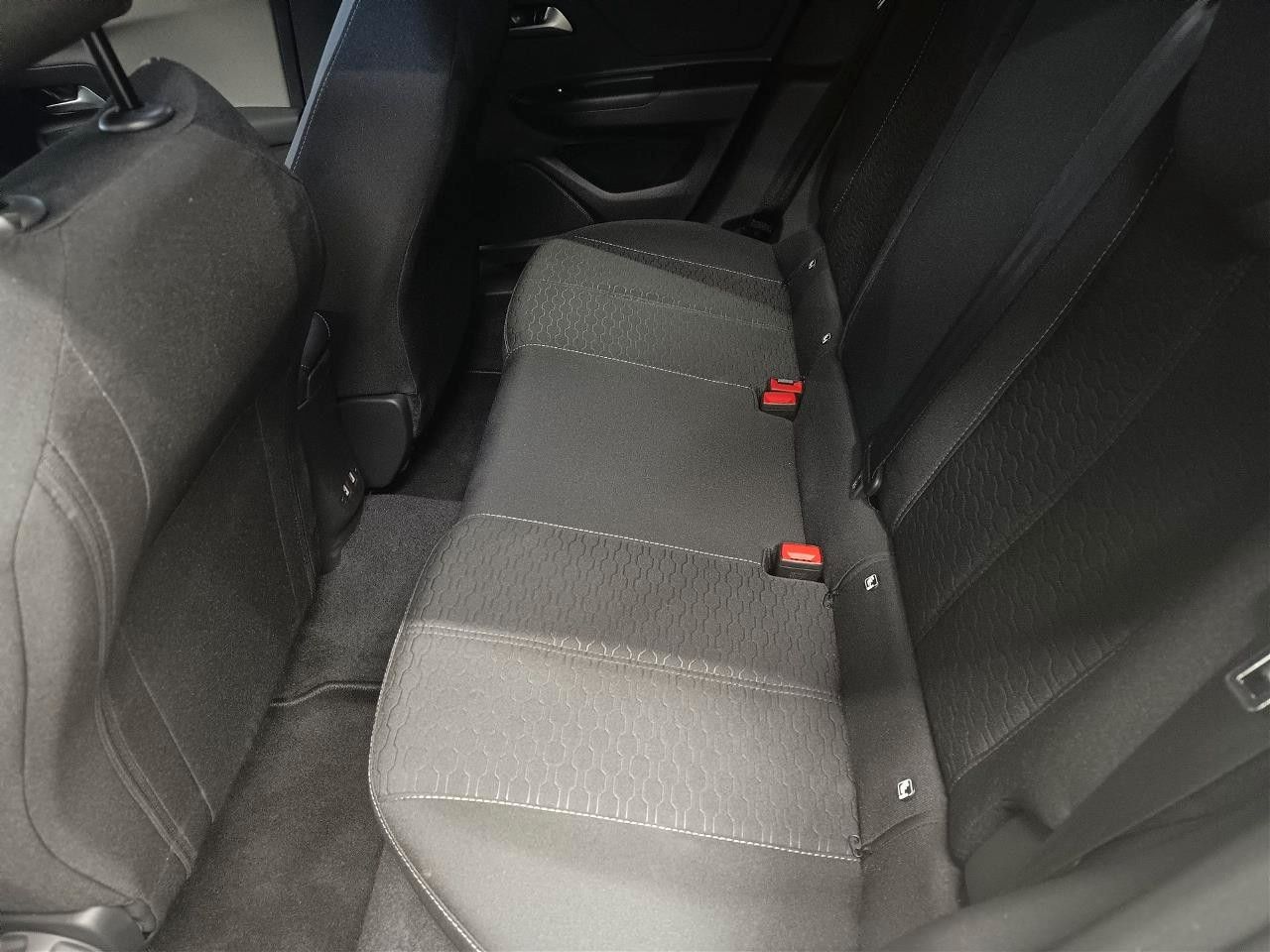 Fahrzeugabbildung Opel Mokka Edition/Automatik/Allwetter/Navi!