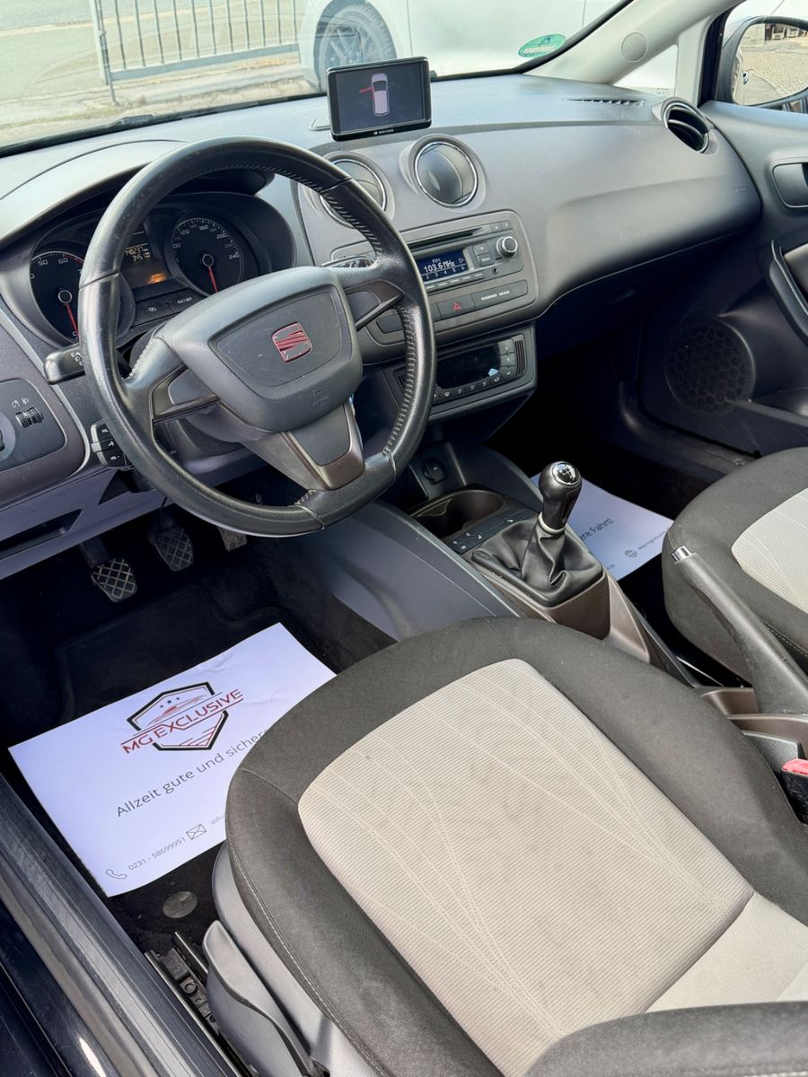 Fahrzeugabbildung SEAT Ibiza SC Style Salsa 1,2 Navigation Sitzheizung