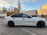 BMW M340i xDriveA  LED/HUD/STANDHZG/PANO/KAM/KEYLESS - BMW M340i: Automatik