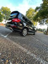 Mercedes-Benz GL 350 BlueTEC 4MATIC - - Mercedes-Benz GL 350 mit Diesel-Antrieb: Geländewagen
