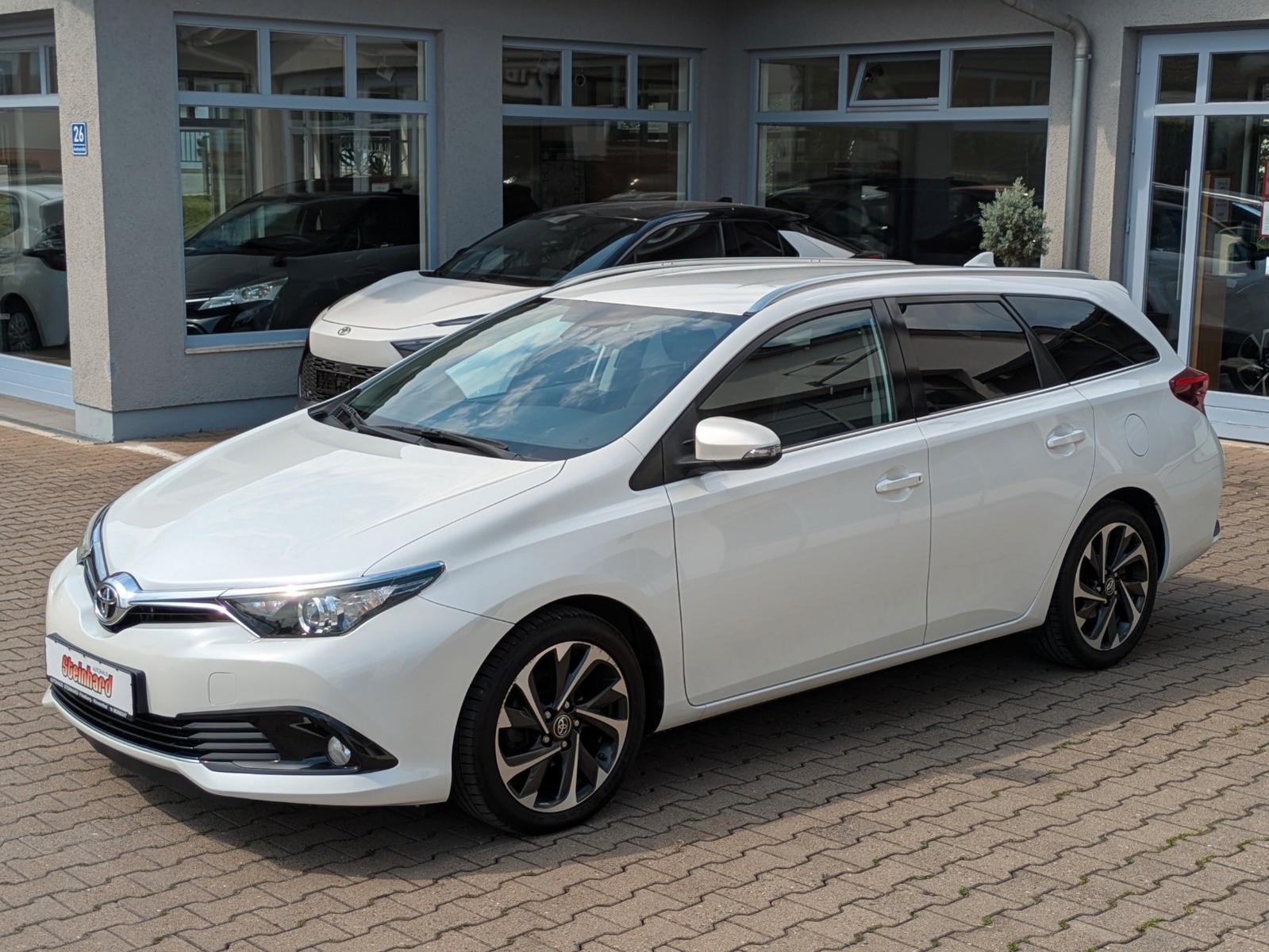 Toyota Auris Touring Sports  1,6 D-4D "Design Edition"