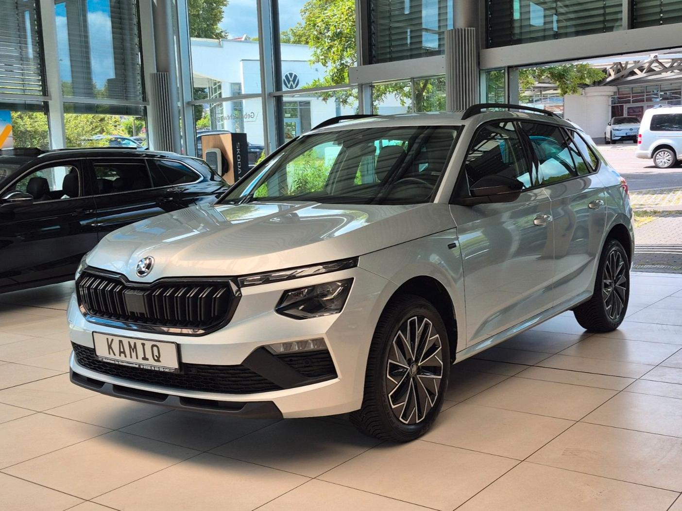 Skoda Kamiq 1.0 TSI DSG TOUR *GJR, AHZ, Navi*