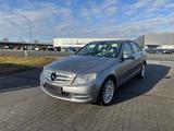 Mercedes-Benz C 300 C Limousine C 300 Avantgarde - gebrauchte Mercedes-Benz C 300 aus dem Jahr 2010
