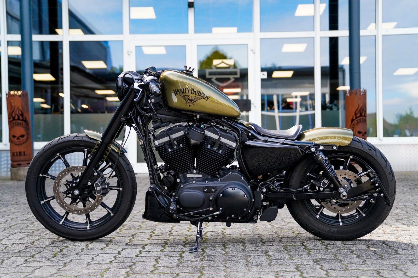 Fahrzeugabbildung Harley-Davidson SPORTSTER XL883N IRON - Jekill - Kurzes Heck -