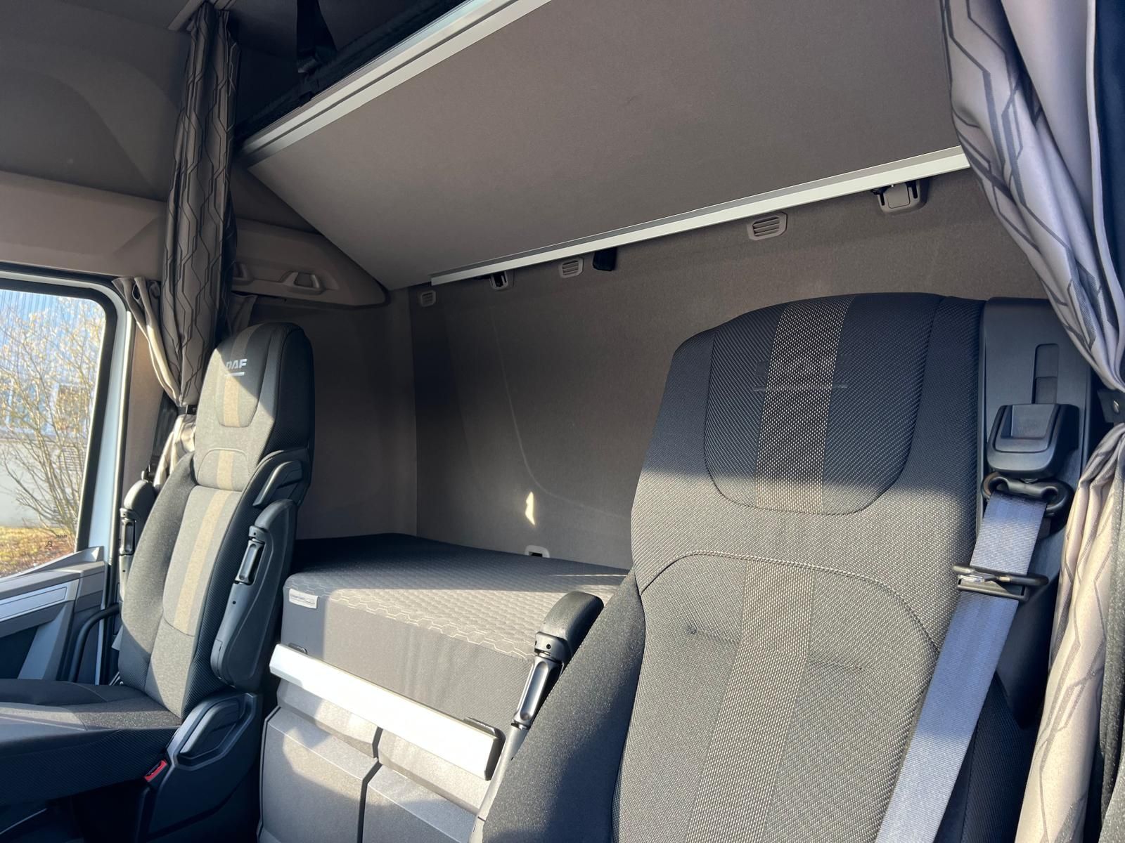 Fahrzeugabbildung DAF XF 480 FT mit ADR Ausstattung