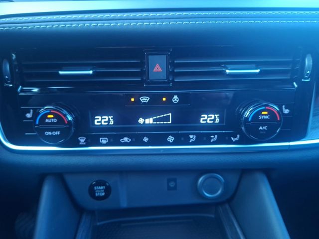 Nissan Qashqai Tekna 1.3 DIG-T 4x4 °LED°BOSE°RFK°PGD°