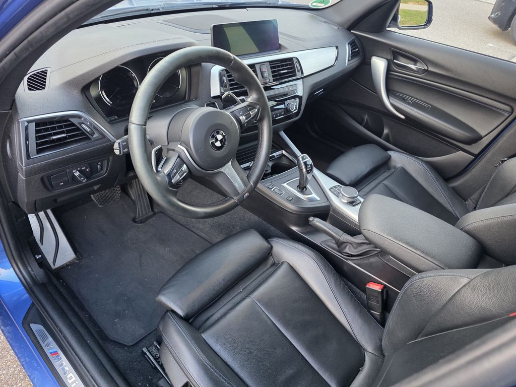 Image of BMW M140i