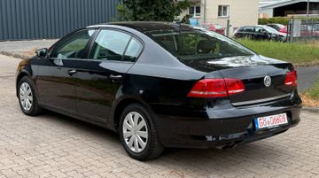 Volkswagen Passat - 5