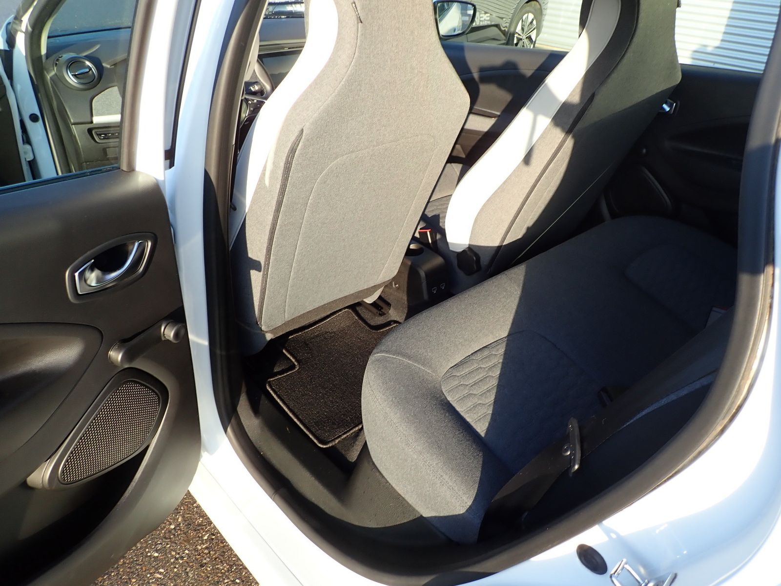 Fahrzeugabbildung Renault ZOE Evolution EV50 110PS