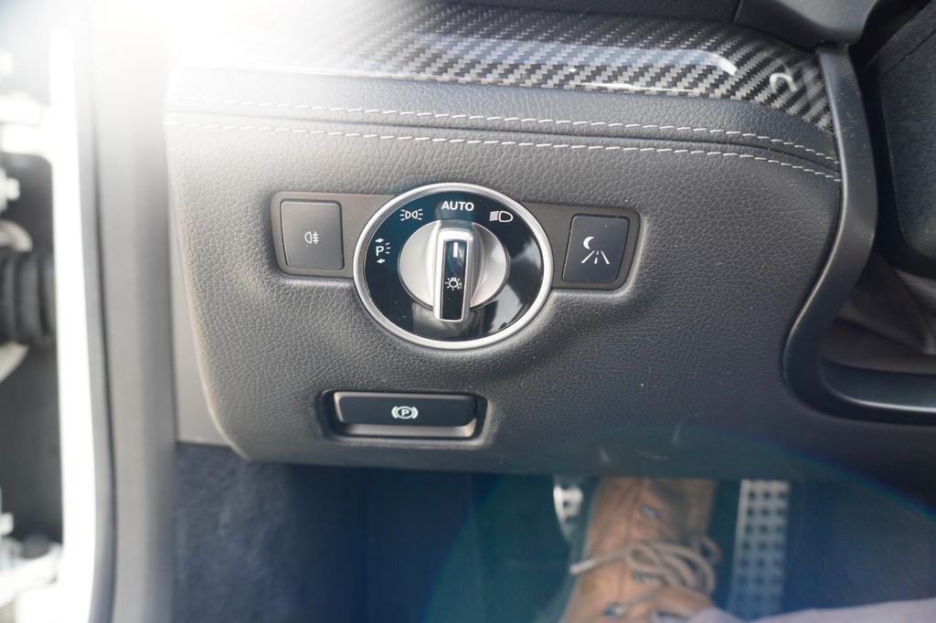 Mercedes-Benz SL 63 AMG