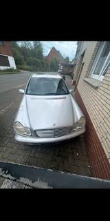 Mercedes-Benz Mercedes C220 - gebrauchte Mercedes-Benz C 220 aus dem Jahr 2002
