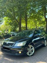 Skoda Oktavia VRS 2.0TDI Top Zustand/1 Han... - Skoda mit Diesel-Antrieb: Oktavia