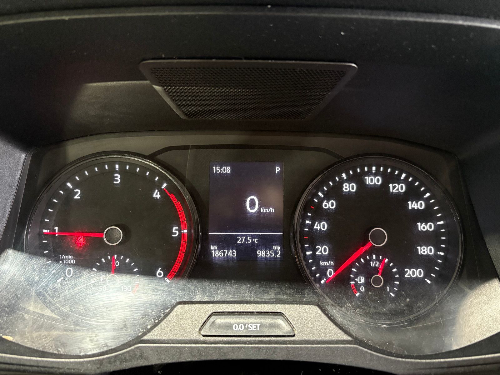 Fahrzeugabbildung Volkswagen Crafter Kasten Kasten 35 lang HochdachFWD/3-SITZ