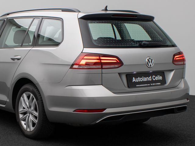Foto Nummer 15: VW Golf